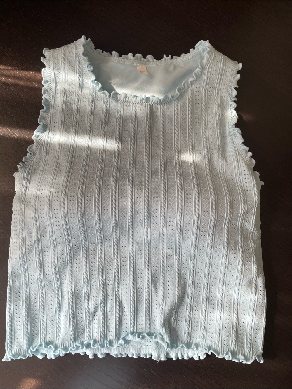 JoyLab ribbed seamless support tank top Light Blue Knit Ruffled Tank Top - large - Picture 2 of 9